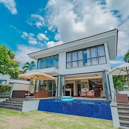 Emblem Sea 3 Bedroom Villas ดานัง ภายนอก รูปภาพ