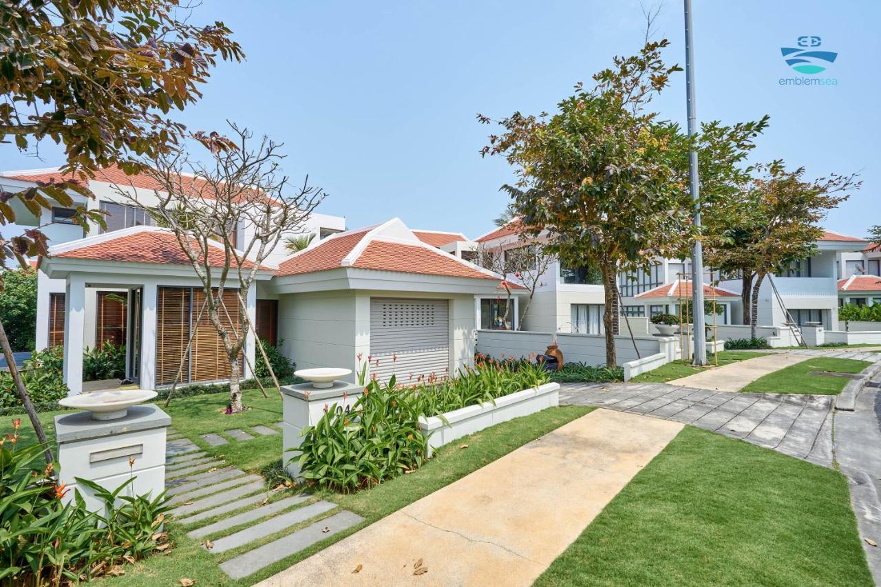 Emblem Sea 3 Bedroom Villas ดานัง ภายนอก รูปภาพ